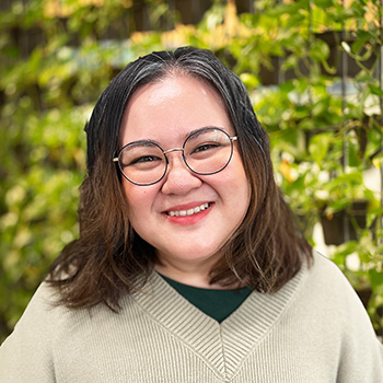 Photo of Dr Vivien Tong