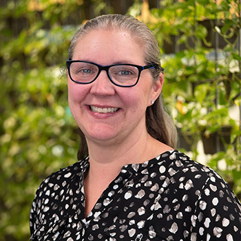 Photo of Dr Kelly McDougall